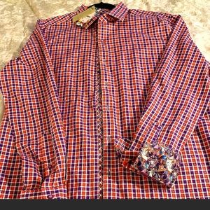 NWT Robert Graham shirt . Geometric cuff design